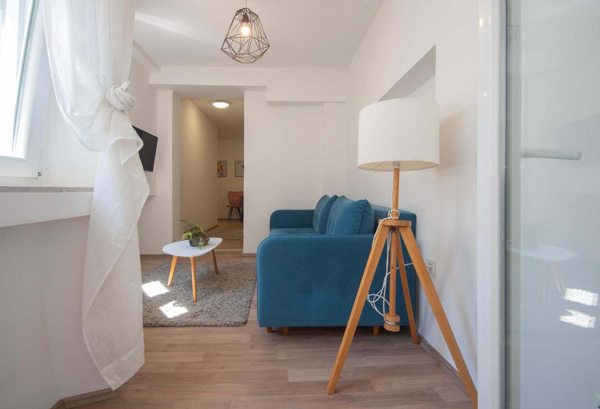 D&a Center With Free Parking Apartment