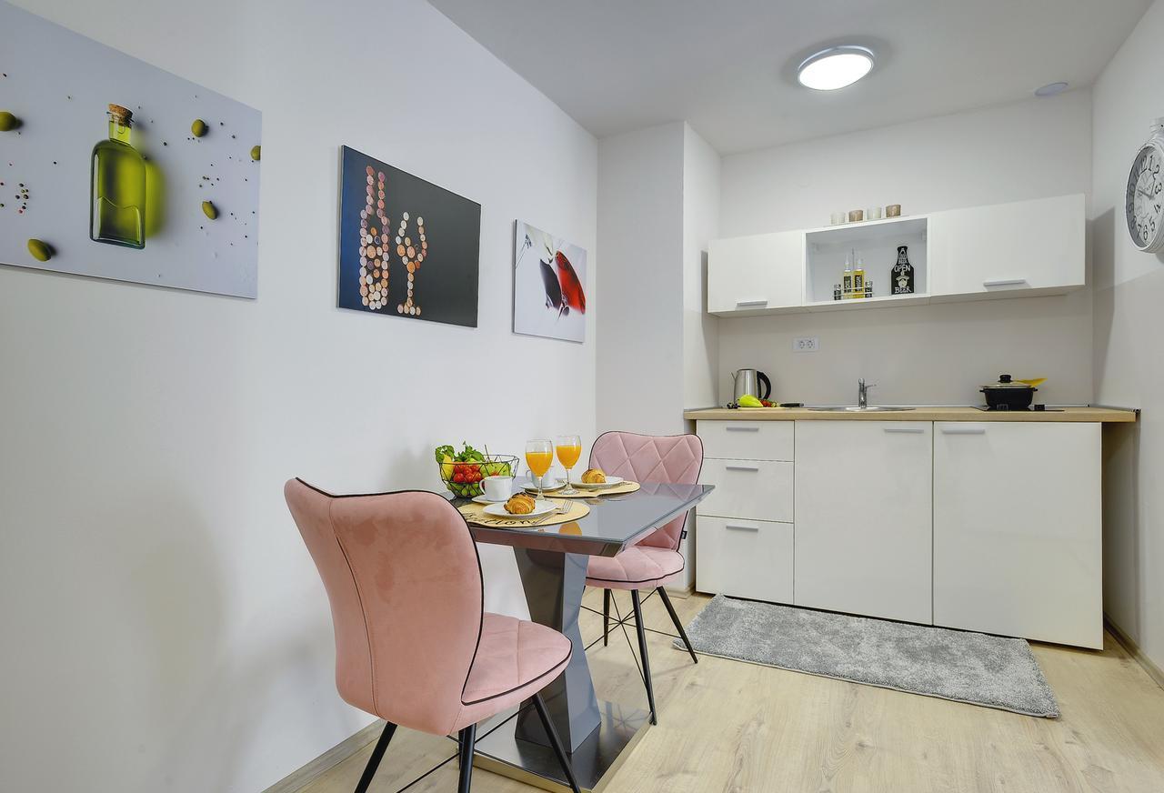 Apartment D&a Center With Free Parking Pula