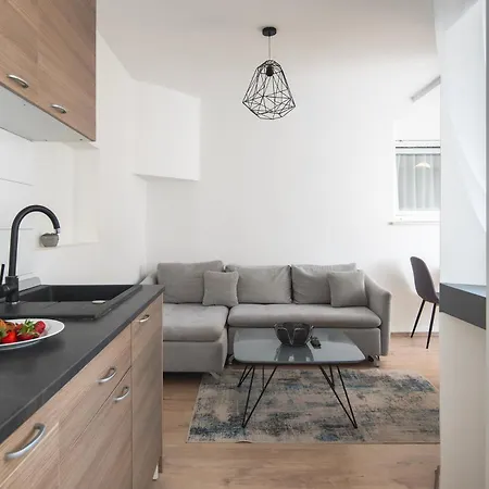 D&A City Center Apartments With Free Parking Pula Exterior foto