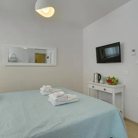 D&A City Center Apartments With Free Parking Pula Exterior foto