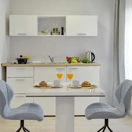 D&A City Center Apartments With Free Parking Pula Exterior foto