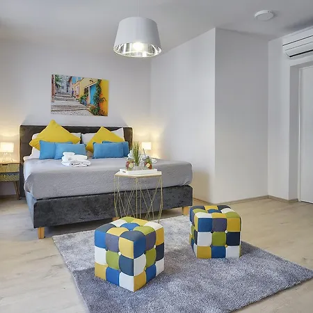 D&A City Center Apartments With Free Parking Pula Exterior foto