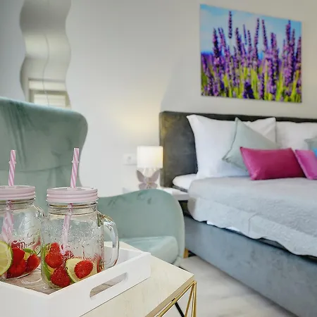 D&A City Center Apartments With Free Parking Pula Exterior foto