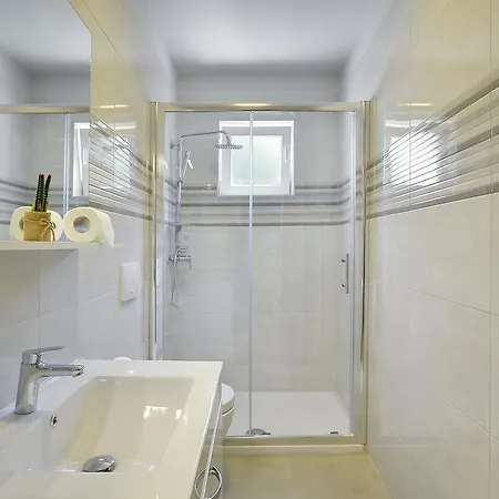D&A City Center Apartments With Free Parking Pula Exterior foto