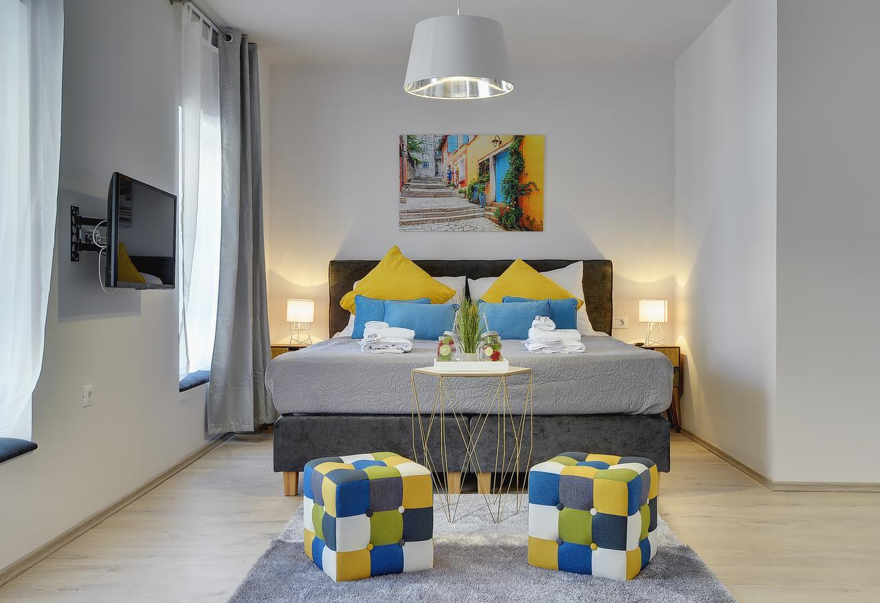 Apartament D&a Center With Free Parking *