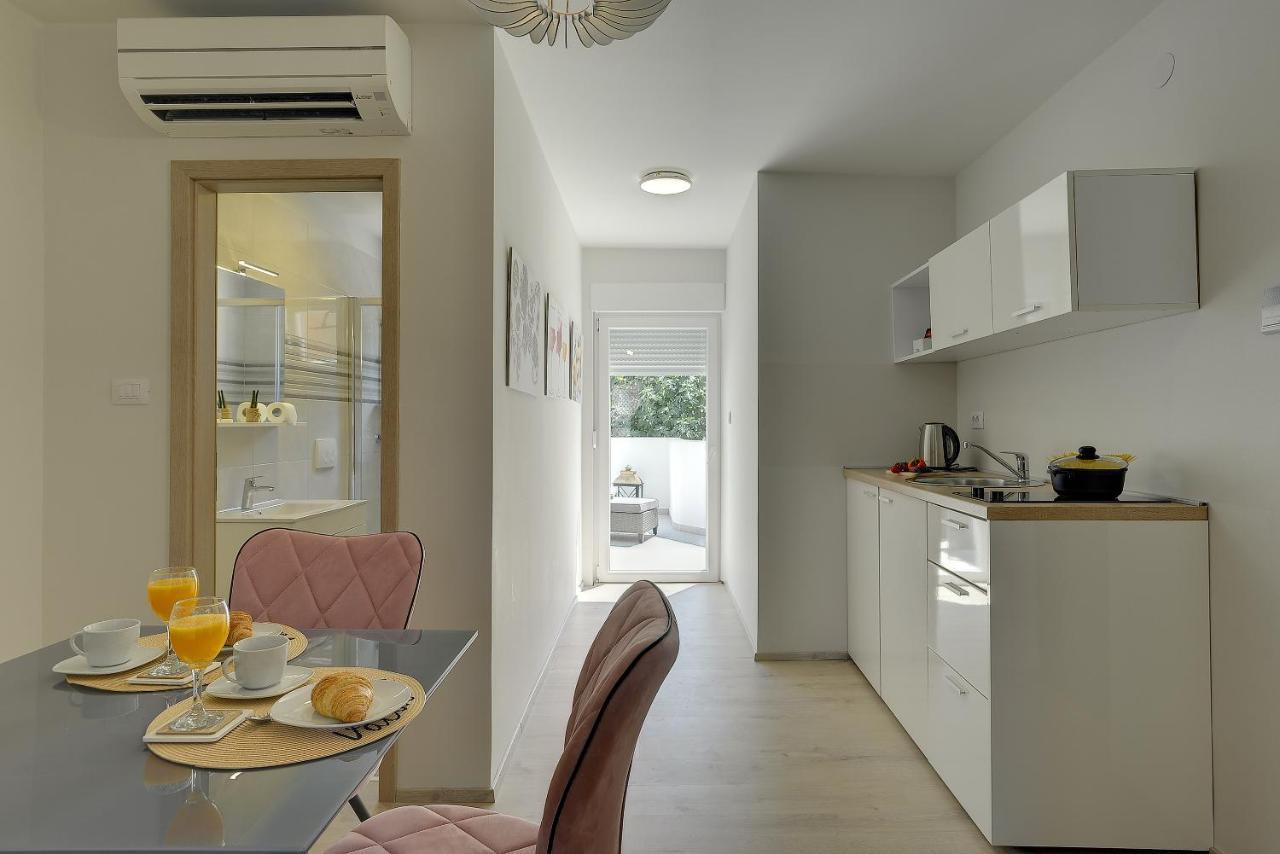 Apartament D&a Center With Free Parking
